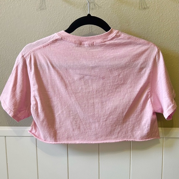 NASTY GAL Los Angeles Cropped Pink Graphic Tee - Picture 6 of 6